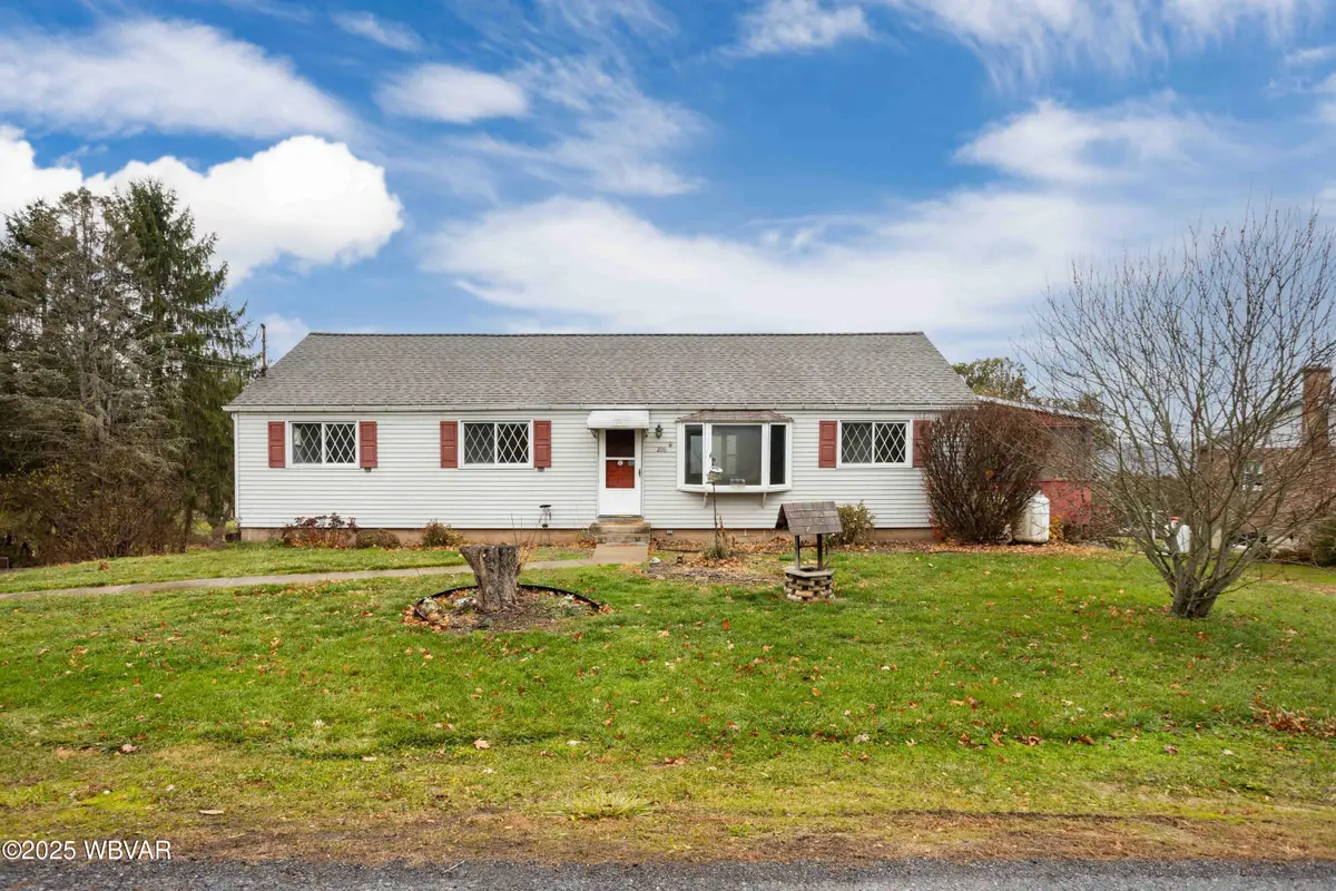 206 Nisbet Terrace, South Williamsport, PA 17702 - Image #1