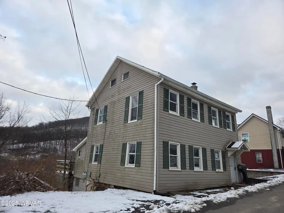 322 S Chestnut Street, Mill Hall, PA 17751 - Image #1