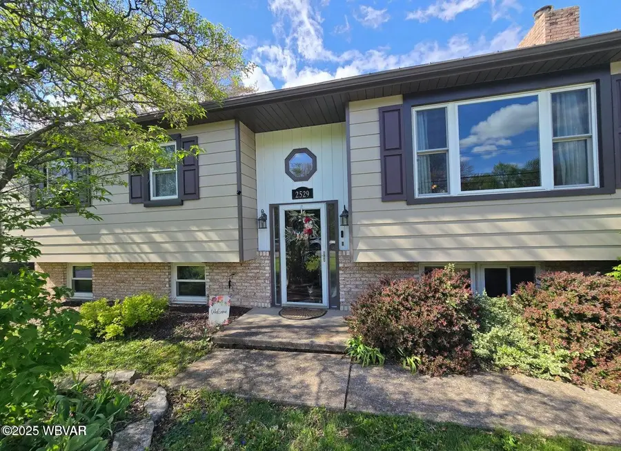 2529 Lincoln Drive, Montoursville, PA 17754 - Image #2