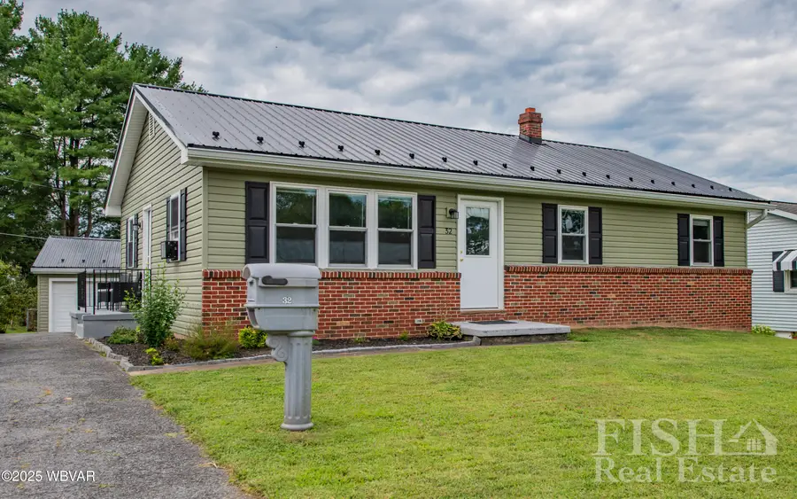 32 Sycamore Lane, Milton, PA 17847 - Image #2