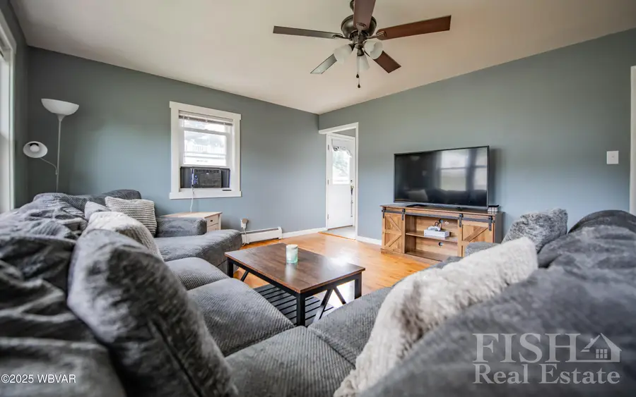 32 Sycamore Lane, Milton, PA 17847 - Image #3