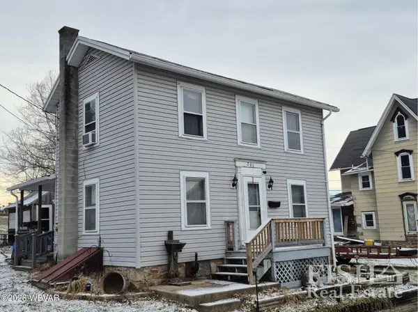 203 S Chestnut Street, Mill Hall, PA 17751