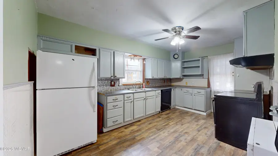 36 Oneil Avenue, Williamsport, PA 17701 - #3