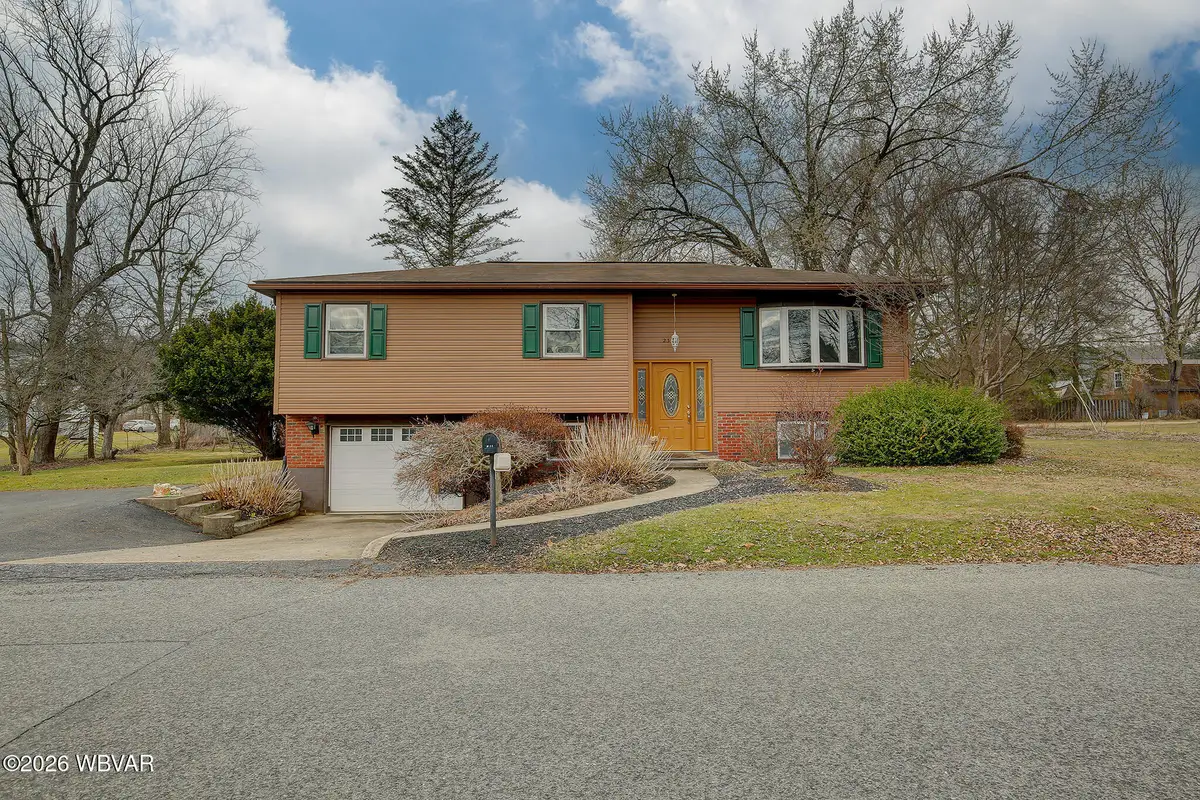 2305 Spring Garden Street, Williamsport, PA 17701 - #1