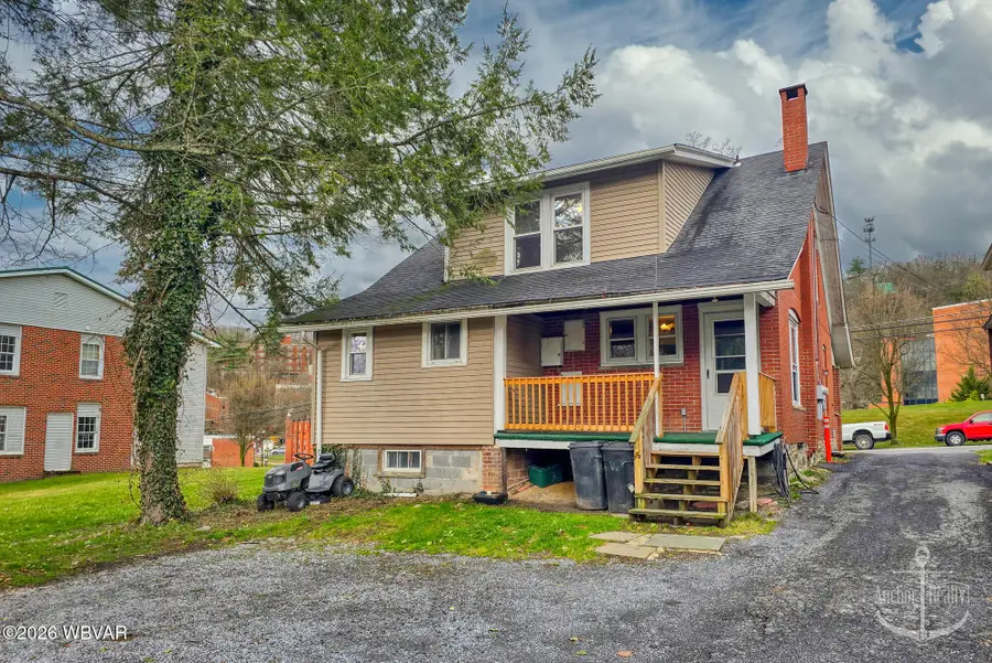 50-52 Susquehanna Avenue, Lock Haven, PA 17745 - #3