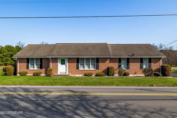 976 White Deer Pike, New Columbia, PA 17856