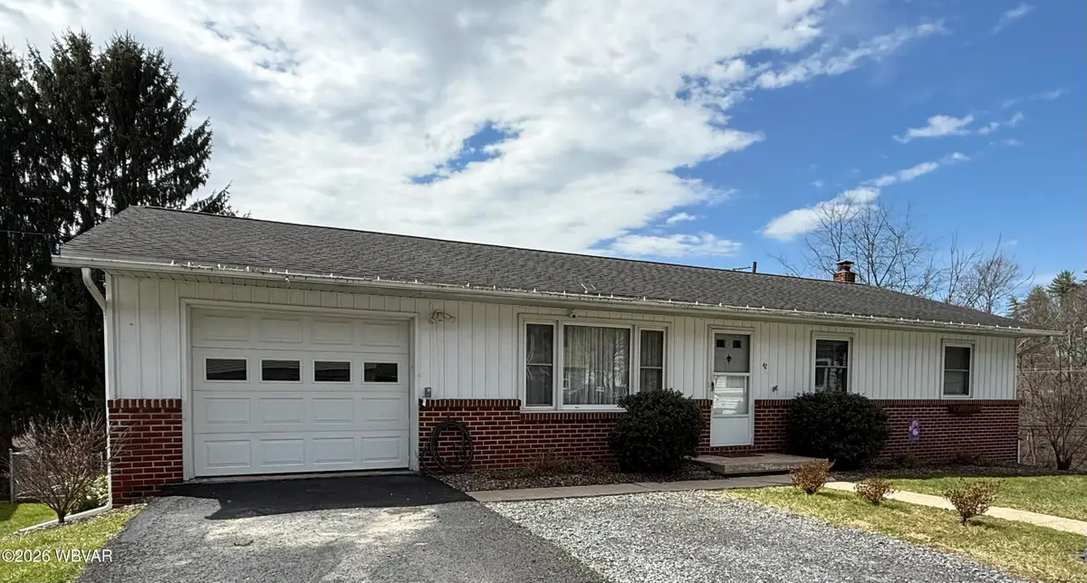 42 Linnet Lane, Lock Haven, PA 17745 - #1