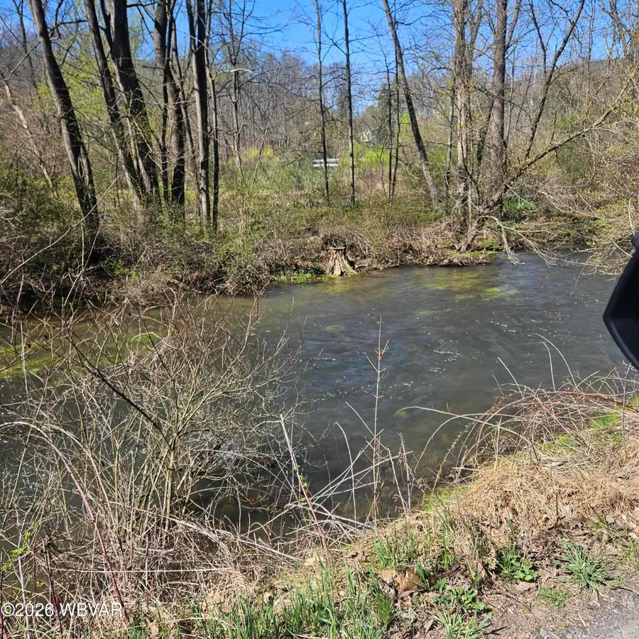 250 Langs Lane, Mill Hall, PA 17751 - #2