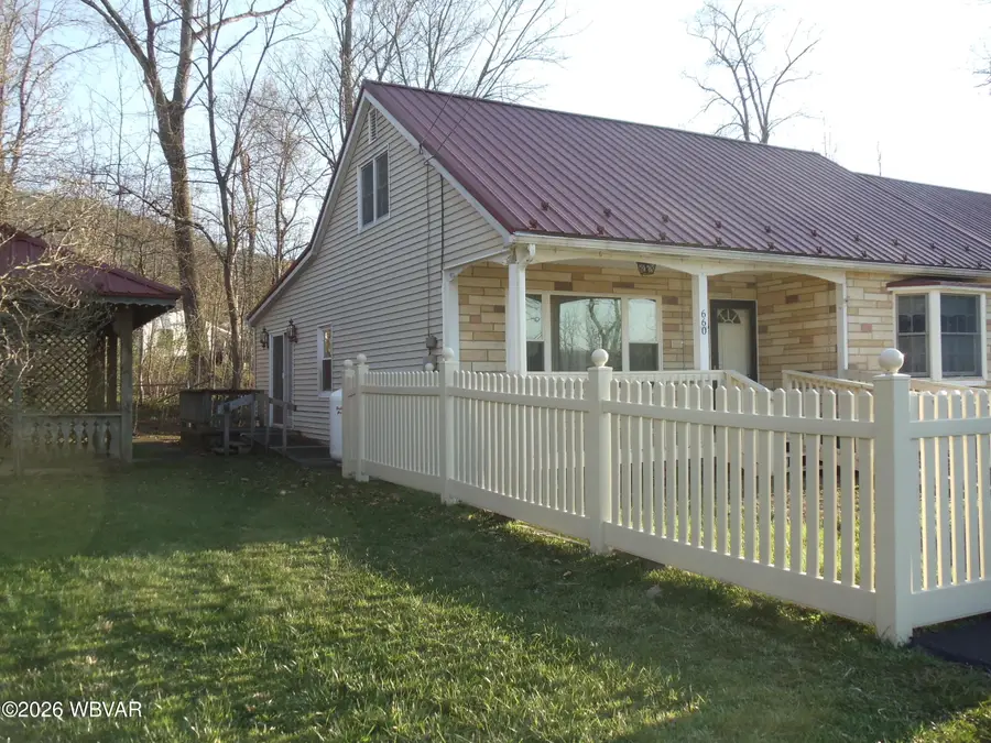 660 E Village Drive, Williamsport, PA 17702 - #3