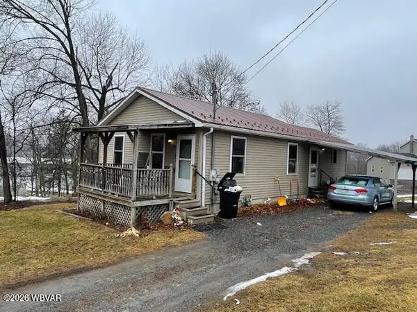 83 School House Road, Montgomery, PA 17752