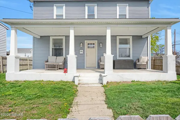 239 E 8th Street, Berwick, PA 18603