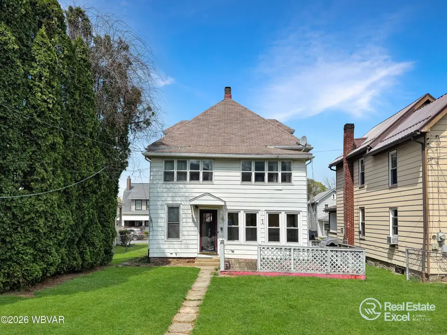 129 W Central Avenue, Williamsport, PA 17702 - #2