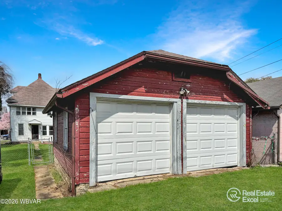 129 W Central Avenue, Williamsport, PA 17702 - #3