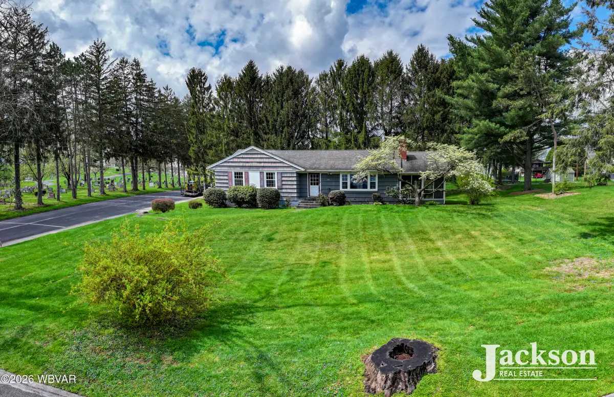 218 Kendall Avenue, Jersey Shore, PA 17740 - #1