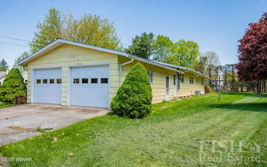 275 W Lincoln Street, Muncy, PA 17756 - #2