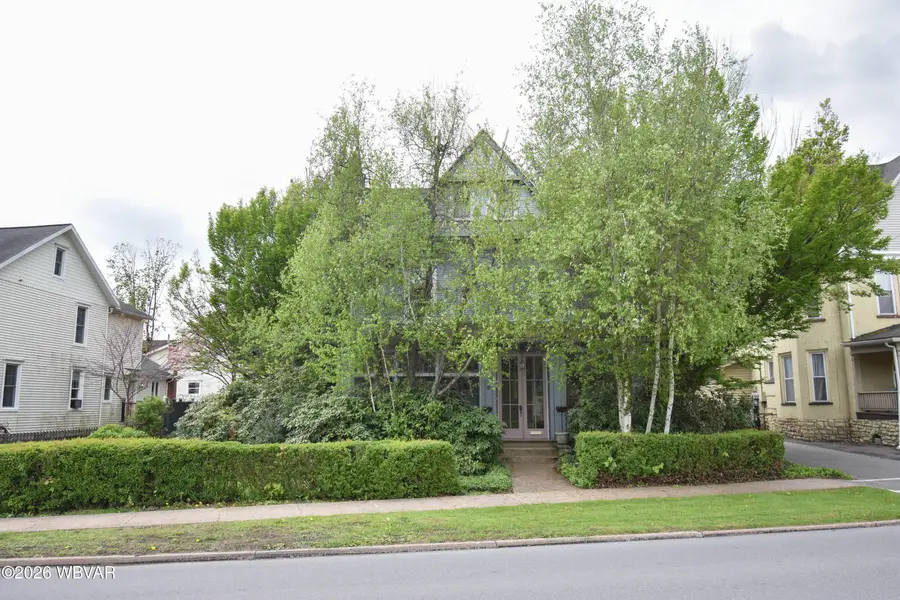 420 W Water Street, Lock Haven, PA 17745 - #2