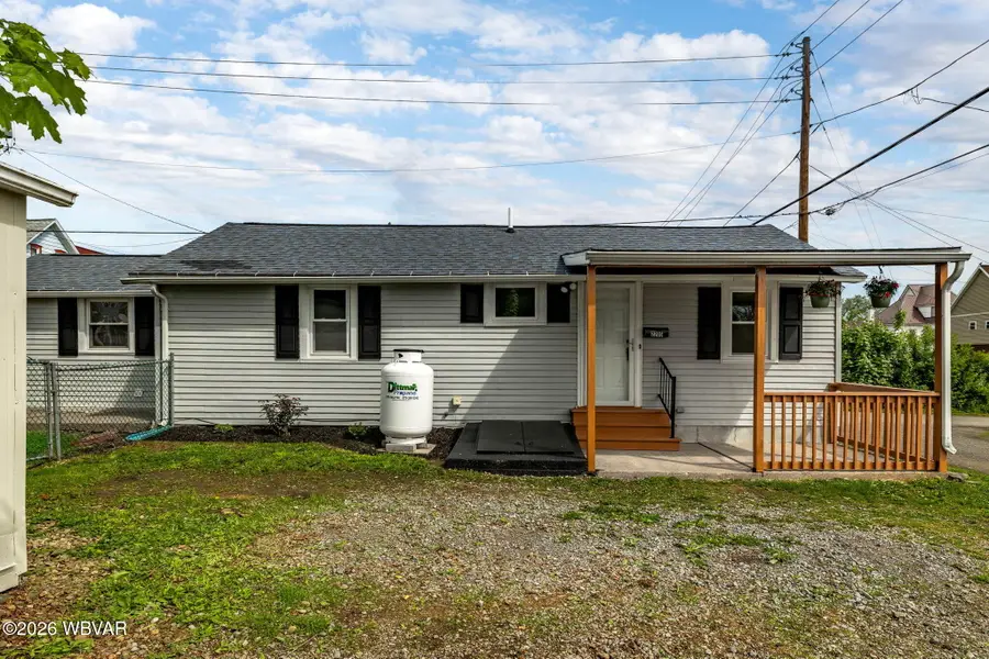 2205 Cummings Street, Williamsport, PA 17701 - #2