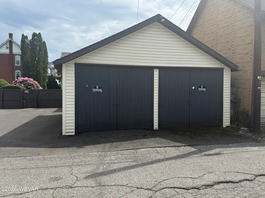 410 Brandon Avenue, Williamsport, PA 17701 - #3