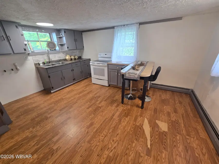 413 W Village Drive, Williamsport, PA 17702 - #2