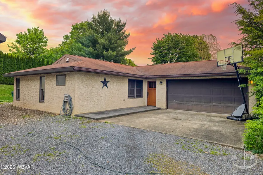 2162 Pleasant View Road, New Columbia, PA 17856 - #3