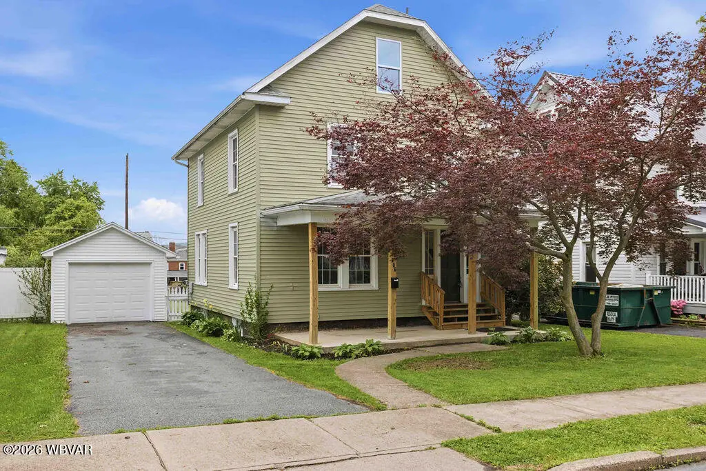 206 Pearl Street, Lock Haven, PA 17745 - #1