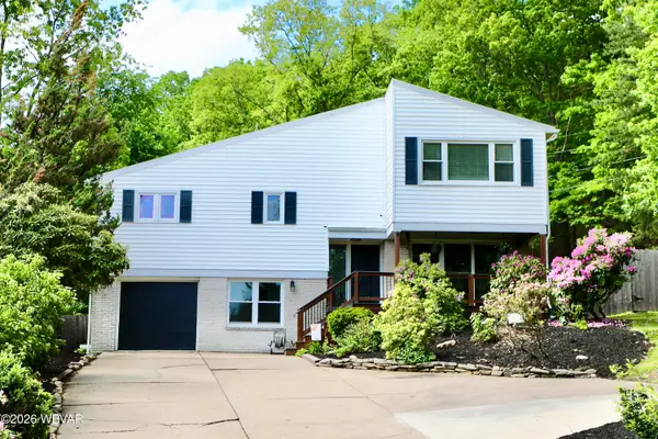1204 Vallamont Drive, Williamsport, PA 17701