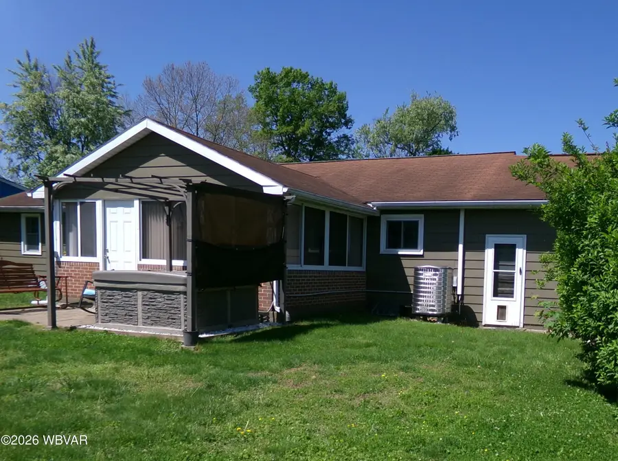 17 Sycamore Lane, Milton, PA 17847 - #3