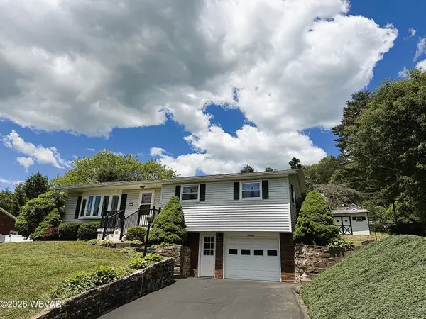 19 Pineview Drive, Flemington, PA 17745