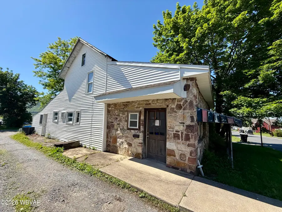 424 Wright Street, Lock Haven, PA 17745 - #2