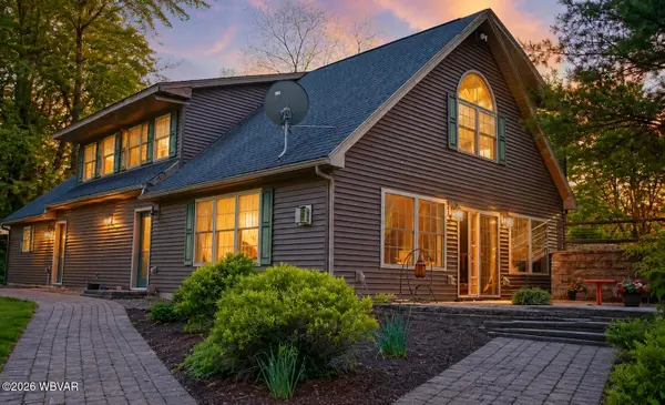1009 1st Fork Road, Jersey Shore, PA 17740