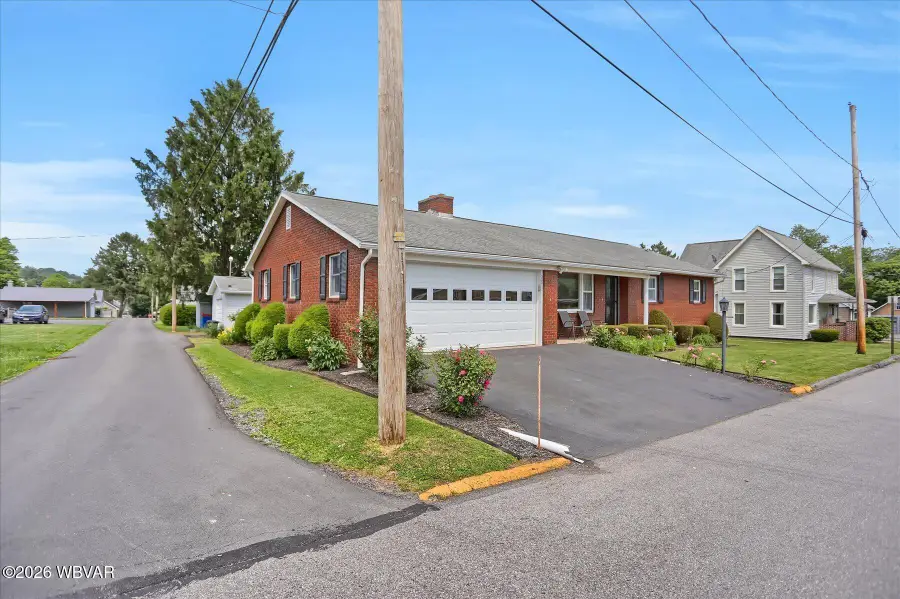 300 York Street, Lock Haven, PA 17745 - #2