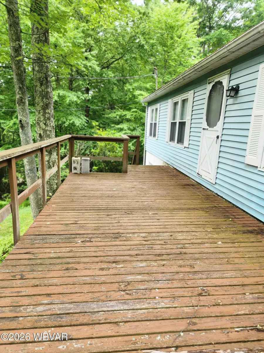 31 Laurel Lane, New Albany, PA 18833 - #3