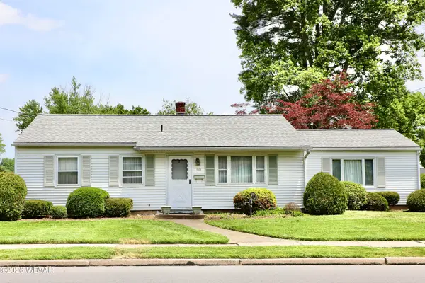 1528 Warren Avenue, Williamsport, PA 17701