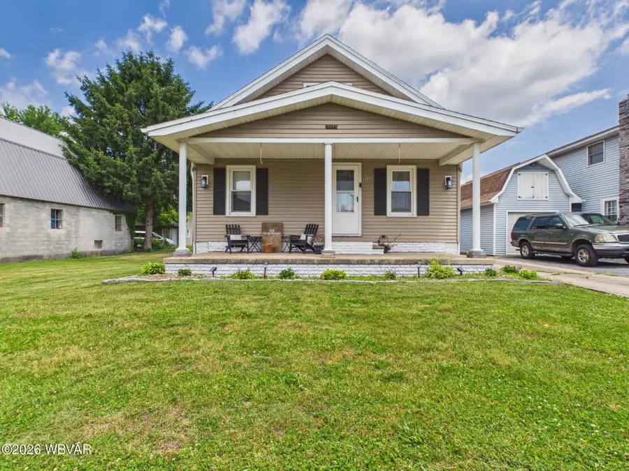 1928 Sweeley Avenue, Williamsport, PA 17701 - #3