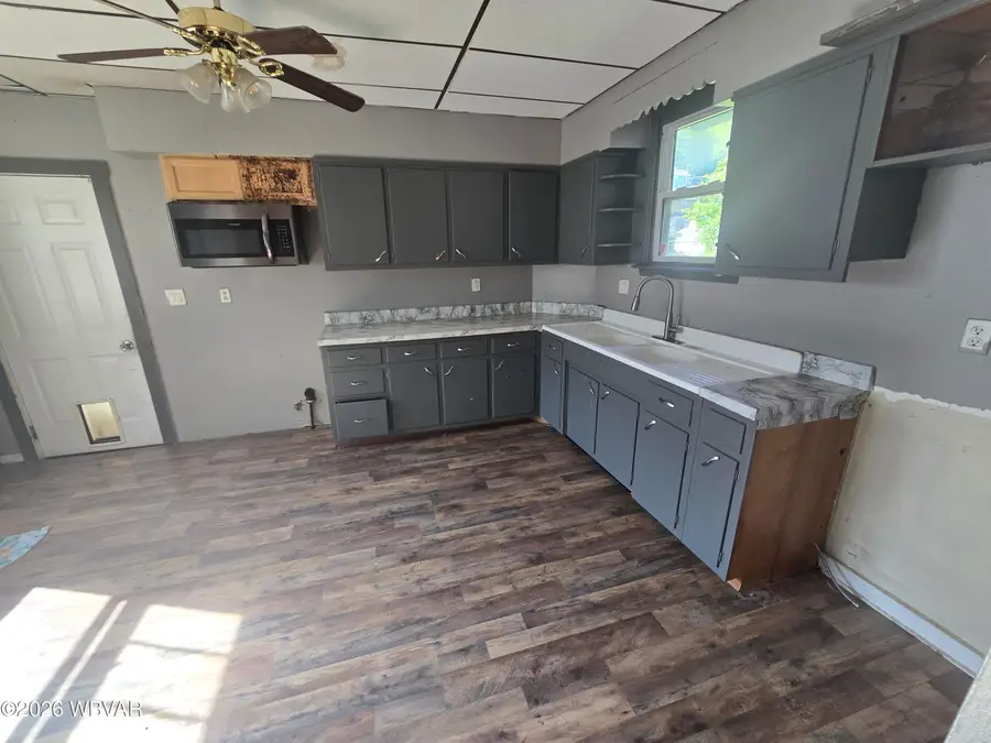 352 Susquehanna Avenue, Renovo, PA 17764 - #3