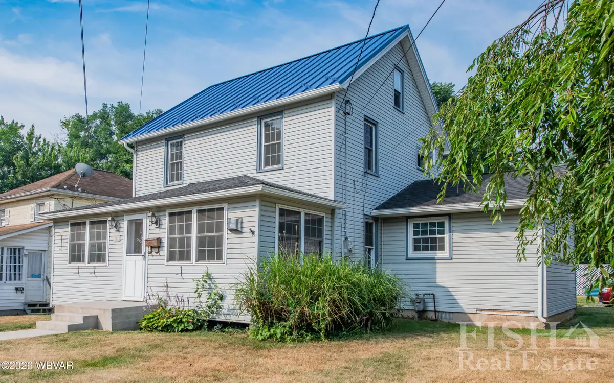 101 8th Street, Montgomery, PA 17752 - #1