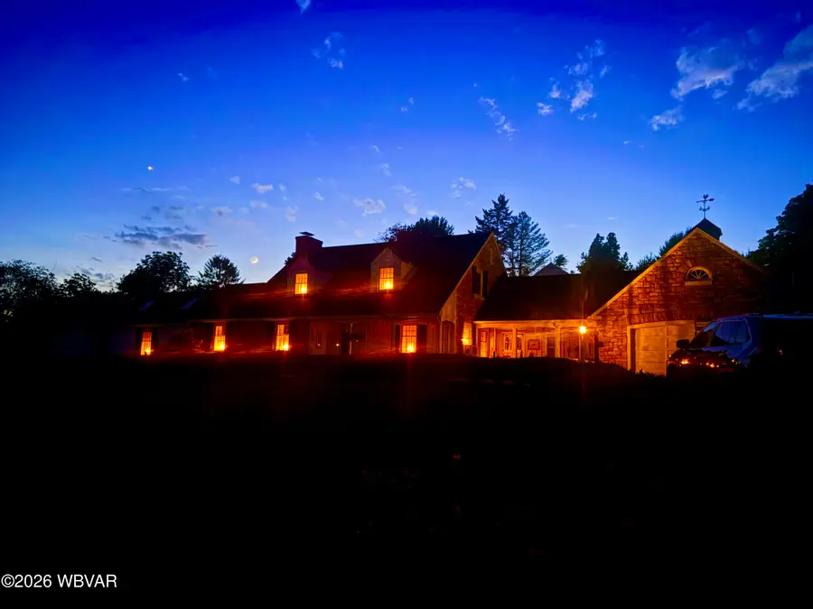 908 Hillcrest Lane, Lewisburg, PA 17837 - #3