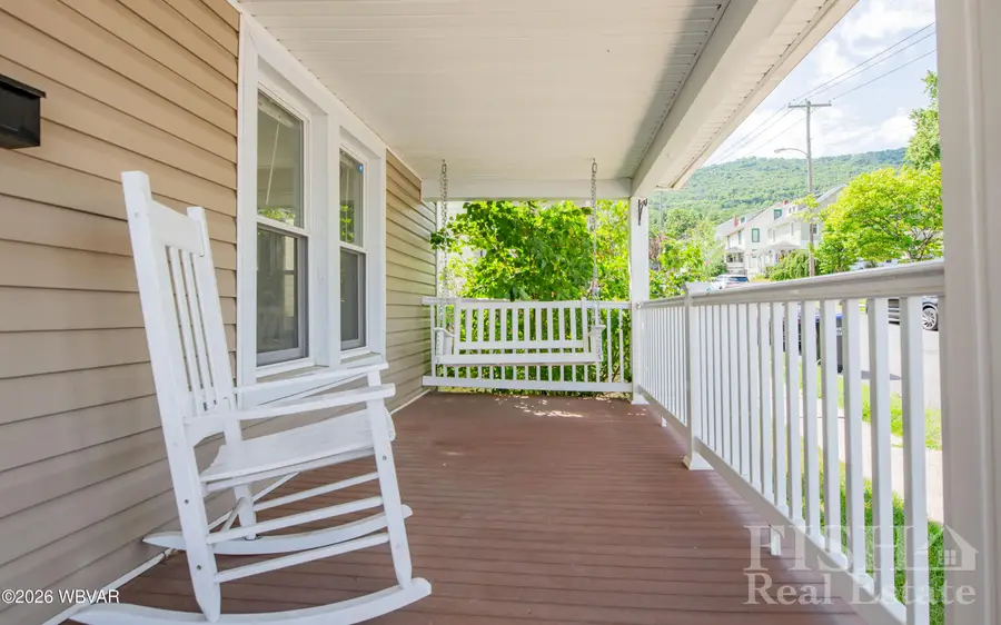 407 Winthrop Street, South Williamsport, PA 17702 - #3