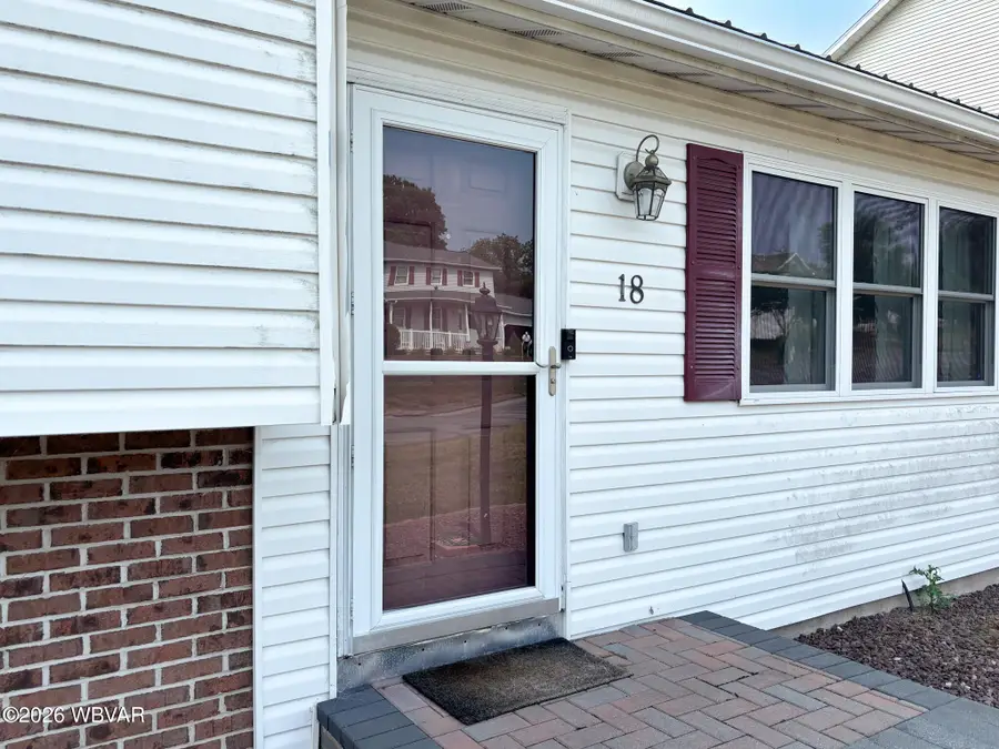 18 Roseville Road, Williamsport, PA 17701 - #3