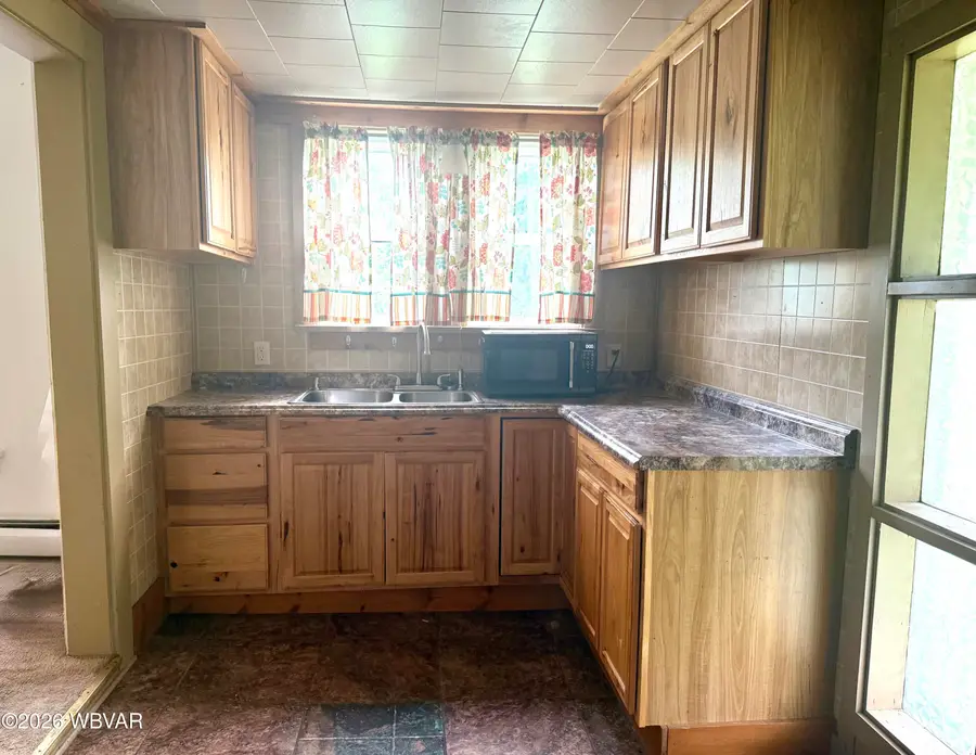 659-661 Woods Avenue, Lock Haven, PA 17745 - #3