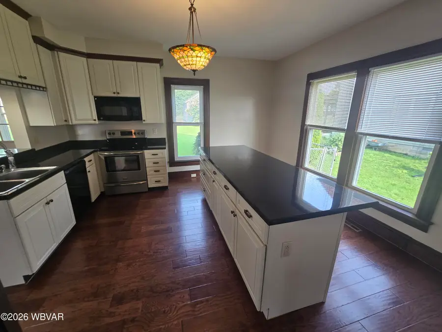 152 Mount Pleasant Avenue, Jersey Shore, PA 17740 - #3