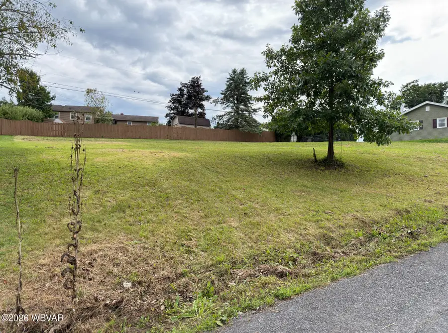 311 Princeton Ave Extension, Williamsport, PA 17701 - #2