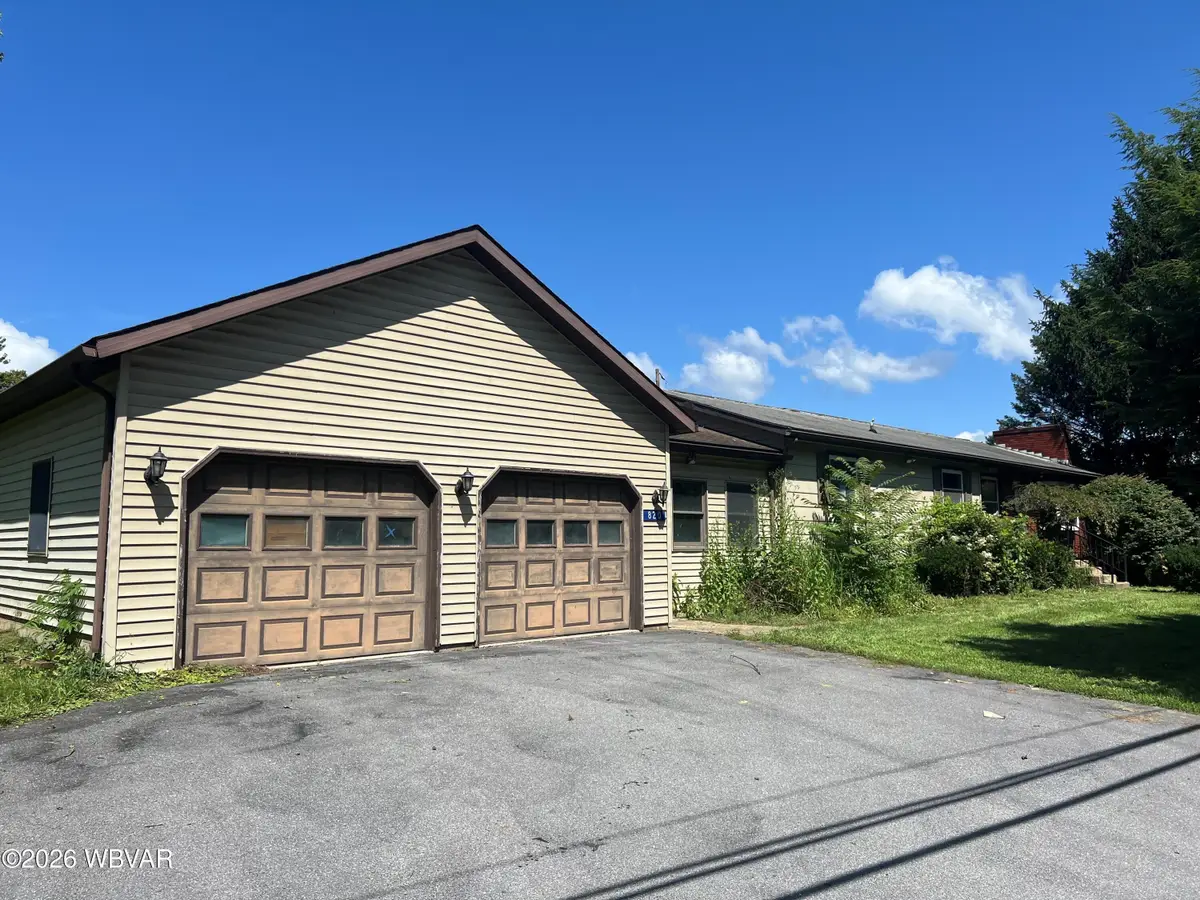 820 E Central Avenue, Jersey Shore, PA 17740 - #1