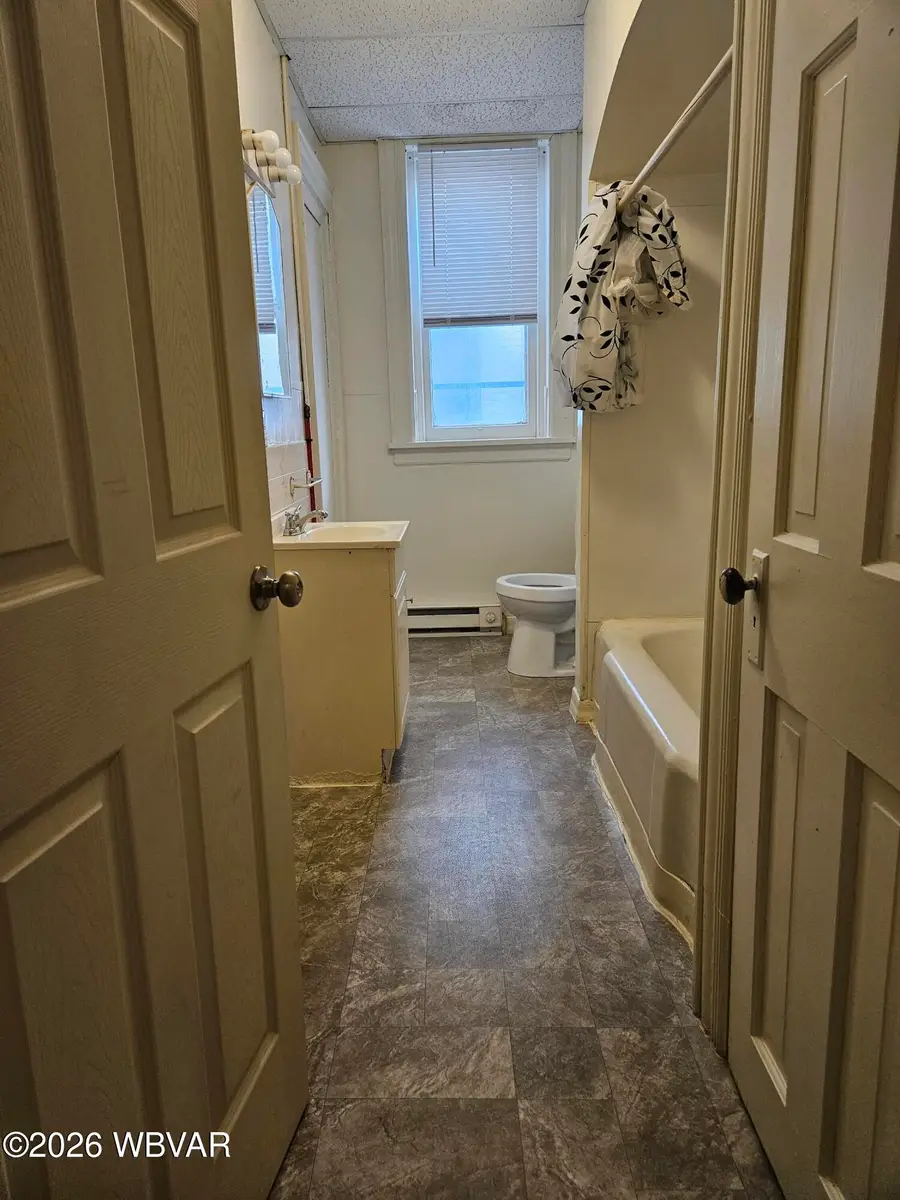 712 W 3rd Street, Williamsport, PA 17701 - #2