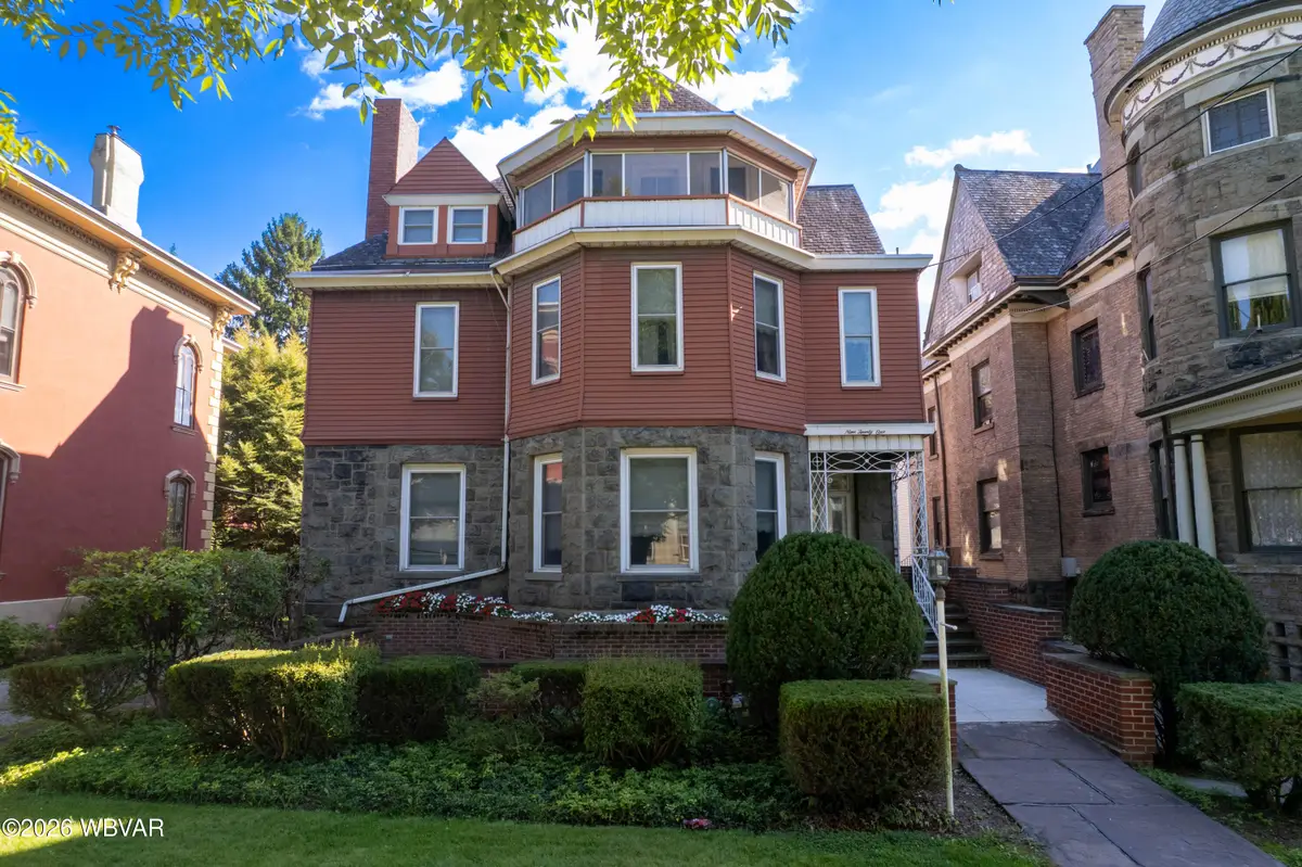 921 W 4th Street, Williamsport, PA 17701 - #1
