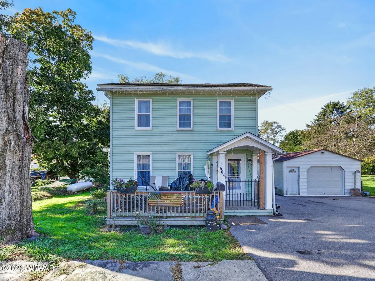 605 Huston Street, Lock Haven, PA 17745 - #1
