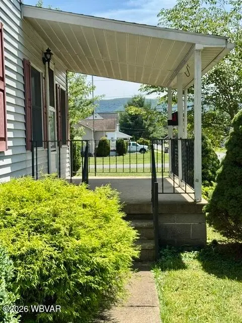 1504 Oakes Avenue, Williamsport, PA 17701 - #2