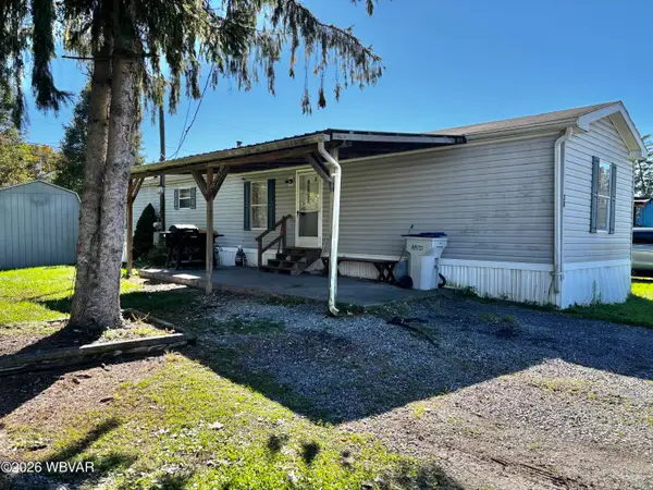 38 Locust Street, Mill Hall, PA 17751