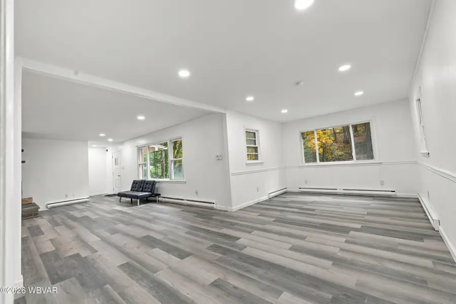 93 Round Hill Road, Williamsport, PA 17701 - #3