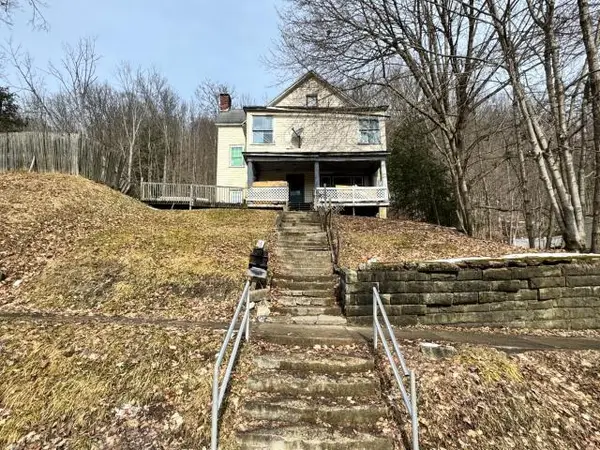 506 Fifth Avenue West, Warren, PA 16365